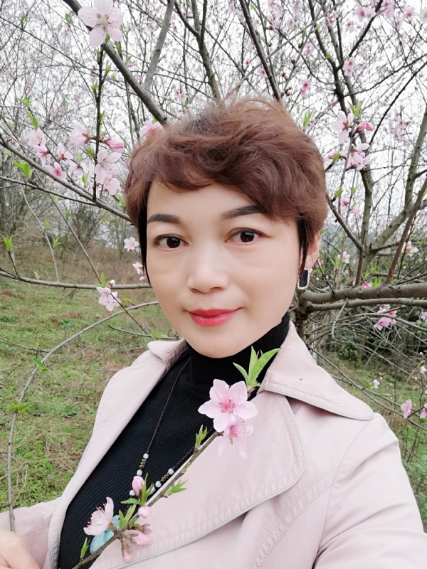 转角遇到你的第一张照片--铜仁认干亲服务网